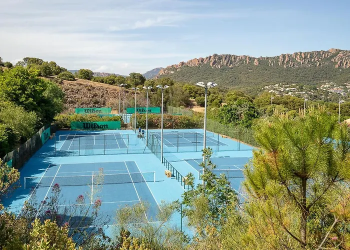 Le Village - E1 121 By Interhome Apartamento Saint-Raphaël