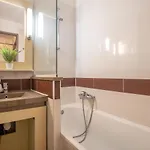 Appartamento Le Village - E1 121 By Interhome Saint-Raphaël