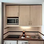 Le Village - E1 121 By Interhome *