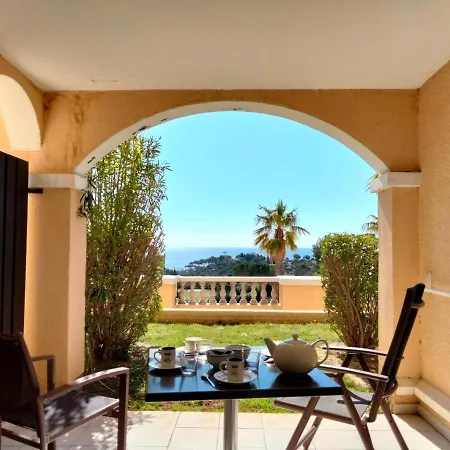 Le Village - E1 121 By Interhome * Сен-Рафаэль