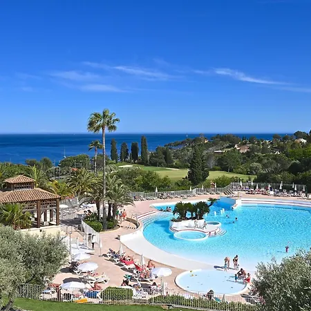 Apartamento Le Village - E1 121 By Interhome Saint-Raphaël